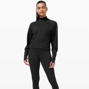 Lululemon engineered warmth pullover